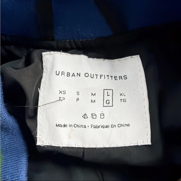 Urban Outfitters Flower Patch Full Button Teddy Fleece Varsity Jacket Size Large - Picture 4 of 11